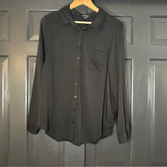 TORRID 97% Rayon  Button-Front SHIRT Size  1X(c5 - Picture 1 of 8